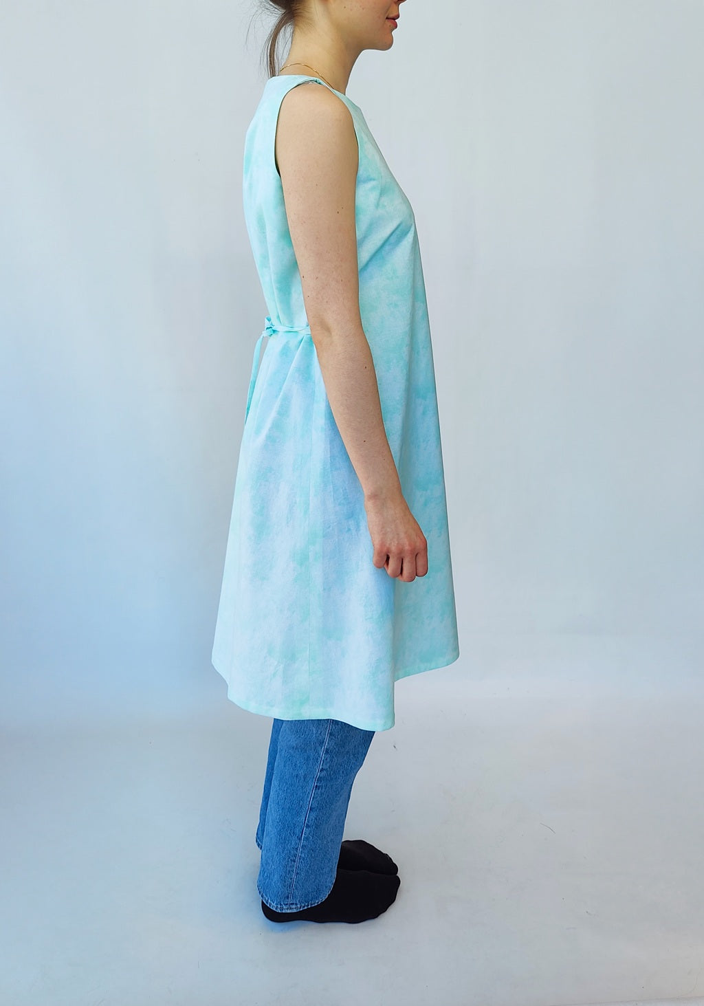 Säädettävä puuvillamekko